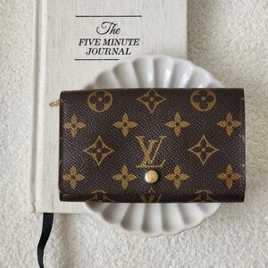 Authentic Vintage Louis Vuitton Porte Monnaie Tresor Monogram Wallet